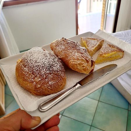 La Casa Delle Stelle Bed & Breakfast Maiori Eksteriør bilde